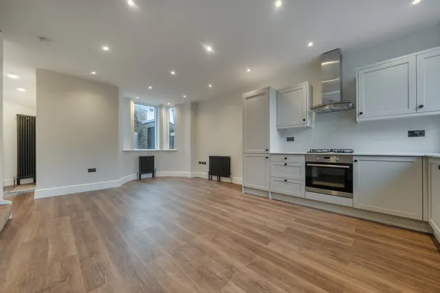 Photo 2 — Fransfield Grove, London, SE26