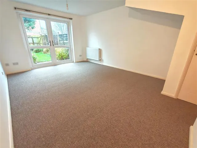 Photo 3 — Pleasant Close, Loughborough, LE11