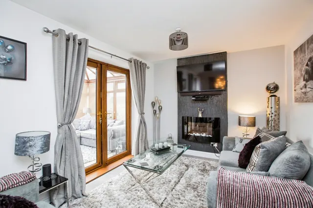 Photo 3 — Ashlar Grove, Queensbury, BRADFORD
