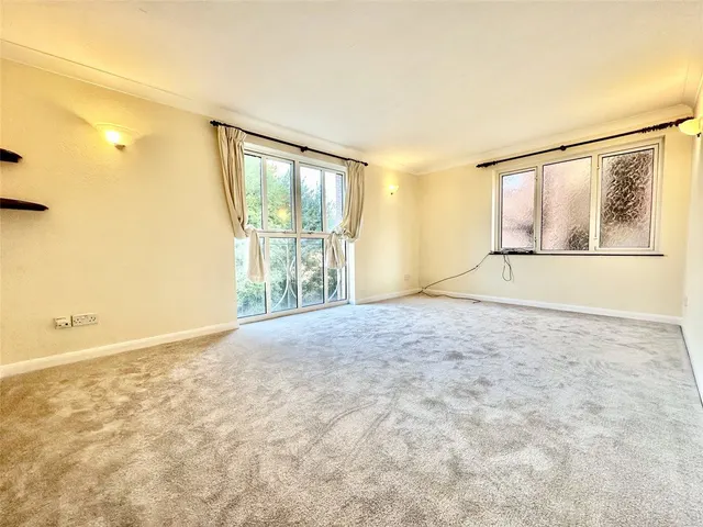 Parsonage Road, Bournemouth, BH1, photo 2