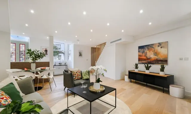 Jephtha Road, London, SW18, photo 3