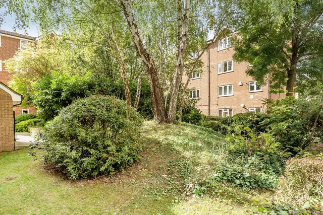 Photo 3 — Crosslet Vale, SE10