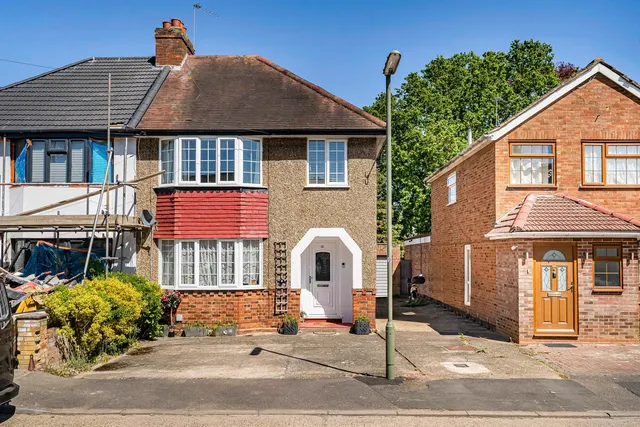 Hythefield Avenue, Egham, TW20, photo 1
