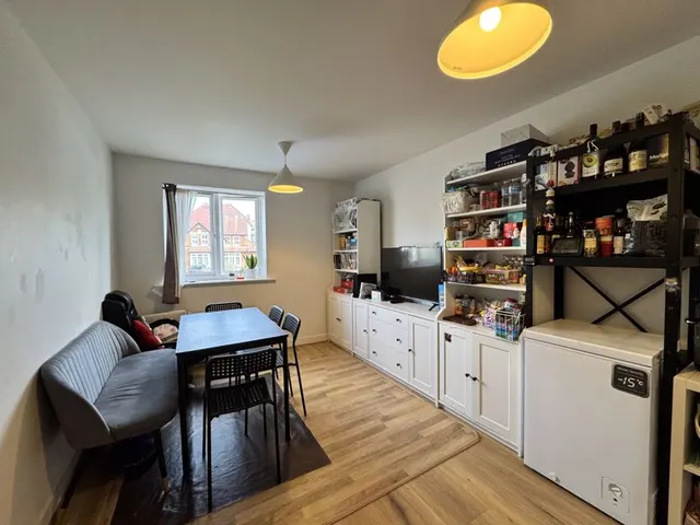 Lichfield Road, Sutton Coldfield, B74, photo 2