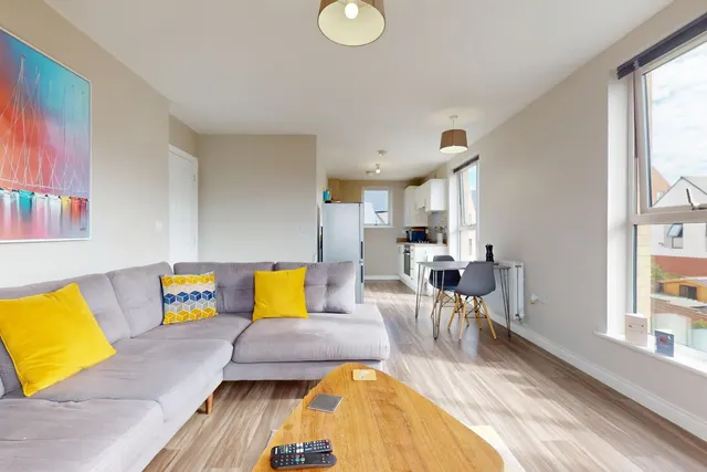 Staneford Close, Ketley, TF1, photo 2