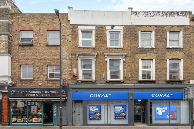 Photo 2 — Battersea Park Road, Battersea, London, SW11