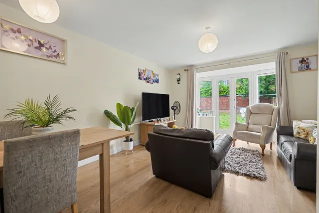 Photo 3 — Firedrake Croft, Coventry, CV1