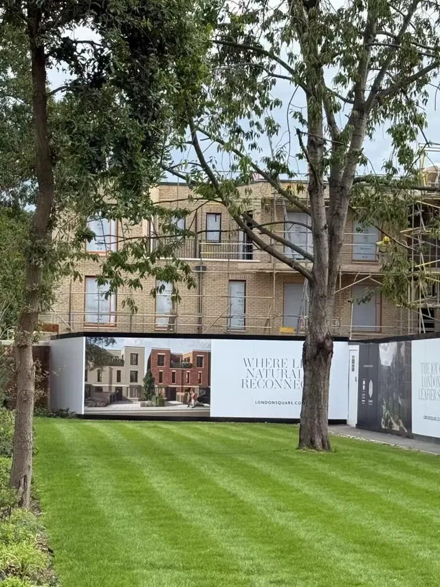 Twickenham Square, Twickenham, TW1, photo 1