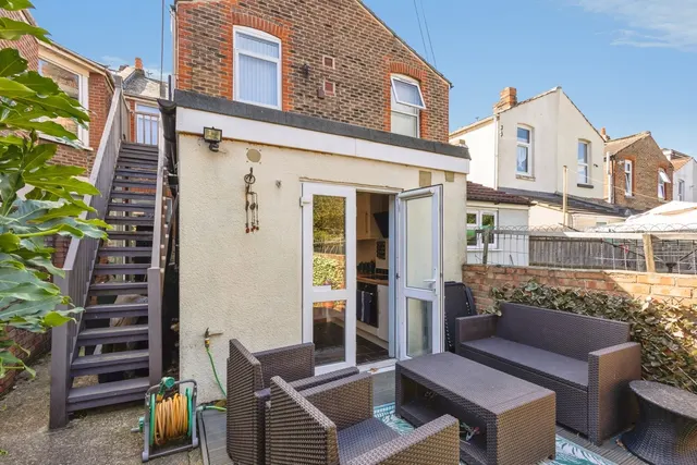 Chichester Road, Portsmouth, PO2, photo 2