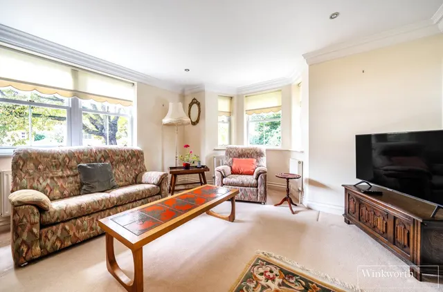 Photo 2 — Onslow Road, Sunningdale, Berkshire, SL5