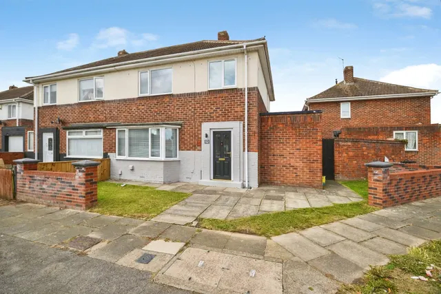 Daventry Avenue, Stockton-On-Tees, photo 1