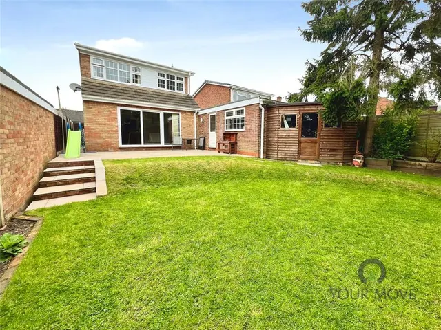 Photo 2 — Compton Drive, Dudley, West Midlands, DY2