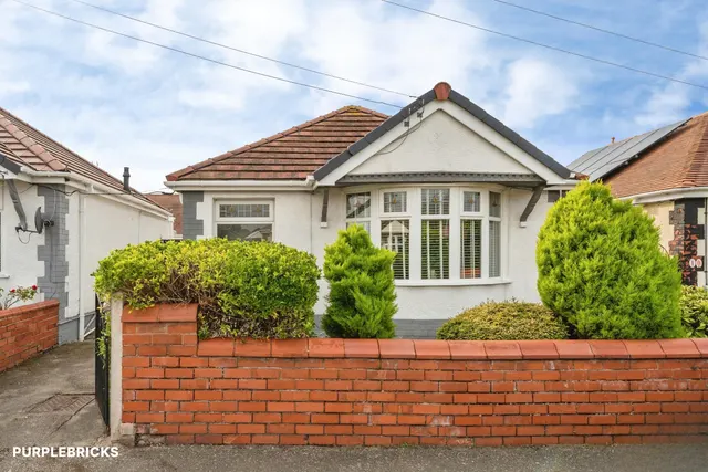 Bryn Avenue, Rhyl, LL18, photo 1