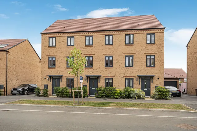 Baileys Crescent, Abingdon, photo 1