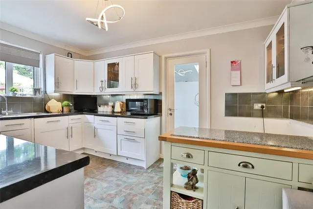 Stony Lane, Burton, BH23, photo 2