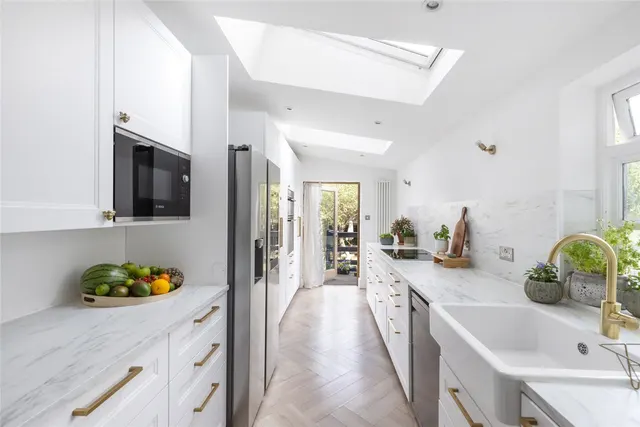 Fentiman Road, London, SW8, photo 3