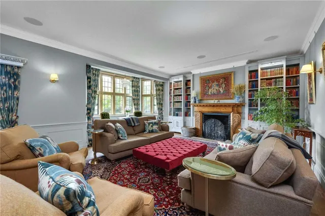 Photo 2 — Priors Hatch Lane, Hurtmore, Godalming, Surrey, GU7 2RJ