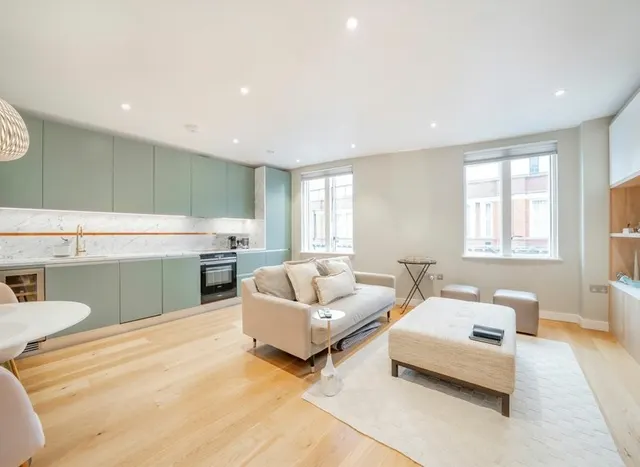 Esther Anne Place, Islington, N1, photo 1
