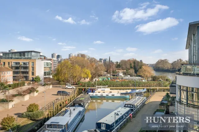 Point Wharf Lane, Brentford, photo 1