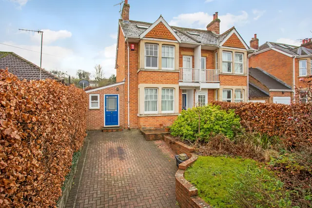 George Lane, Marlborough, SN8, photo 1