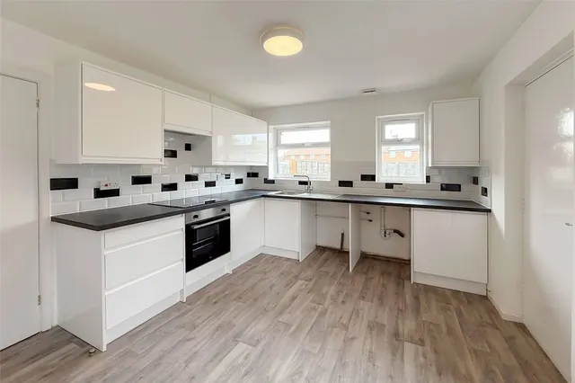 Littlehampton, BN17, photo 2