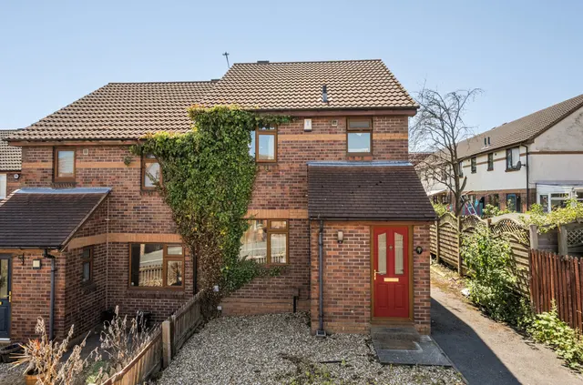 Coleridge Lane, Pudsey, LS28, photo 1