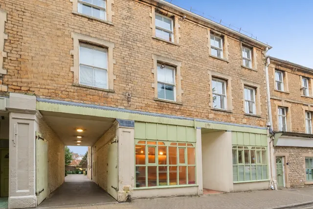 Catherine Street, Frome BA11 1DU, photo 1