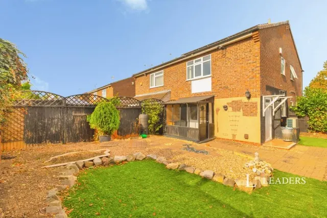 Penney Close, Wigston, LE18, photo 1