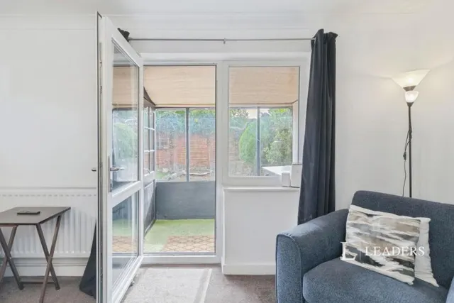 Penney Close, Wigston, LE18, photo 2