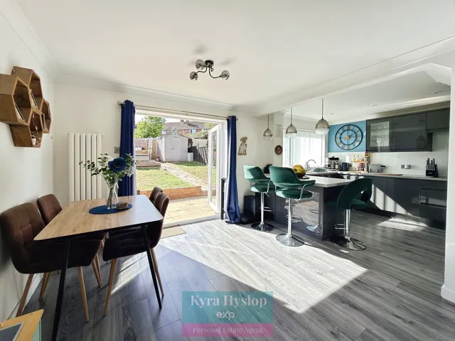 King Arthurs Road, Exeter, EX4, photo 2