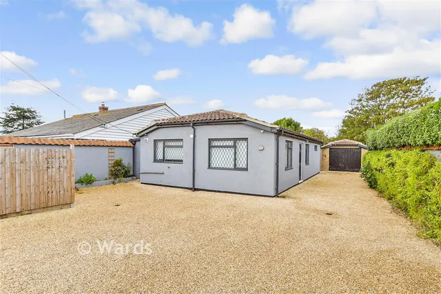 2 bedroom house, Jefferstone Gardens, St. Mary's Bay, TN29