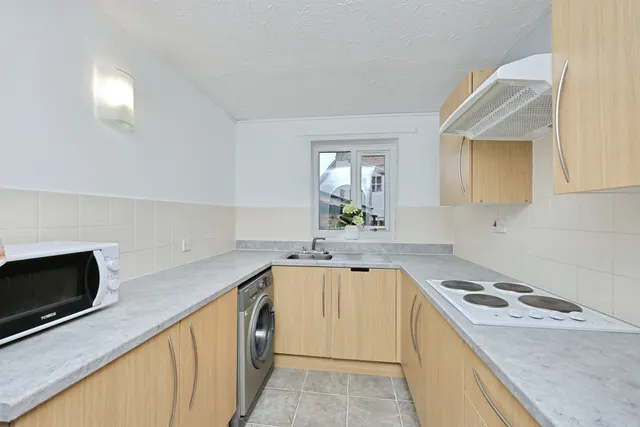 Photo 2 — Middleton Court, Wymondham
