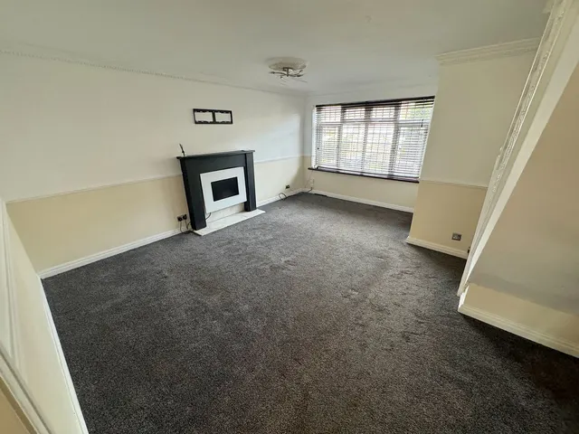 Olwen Crescent, Reddish, photo 2