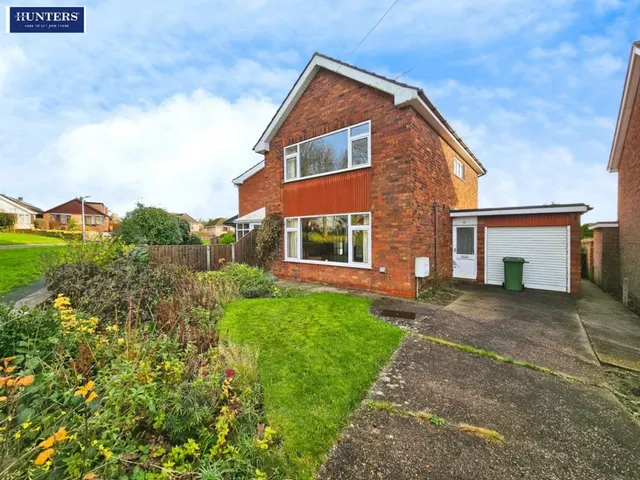 Windsor Crescent, Scunthorpe, photo 1
