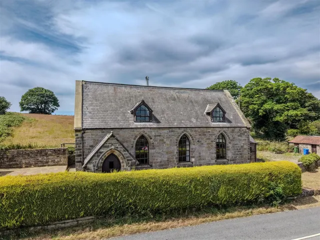 Staintondale, Scarborough, YO13, photo 2