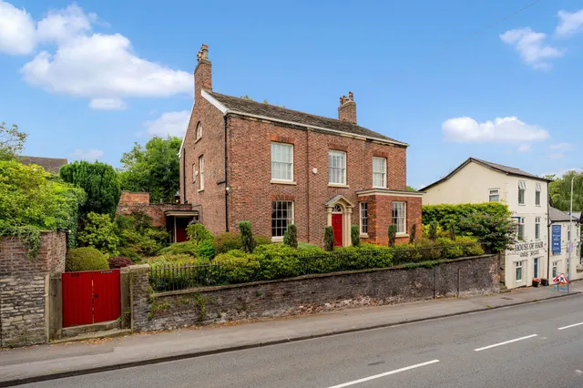 Beech Lane, Macclesfield, photo 1