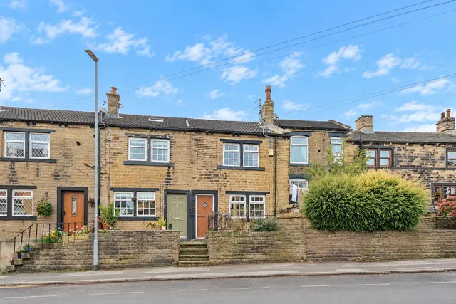 Fartown, Pudsey, LS28, photo 1