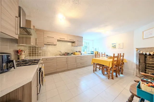 Fartown, Pudsey, LS28, photo 3