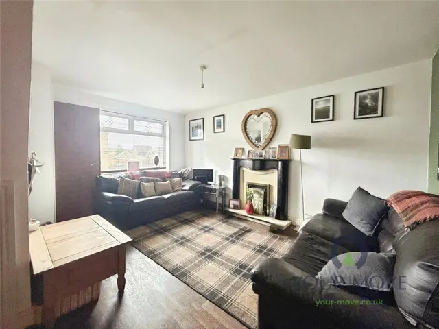 Swallow Close, Darton, S75, photo 3
