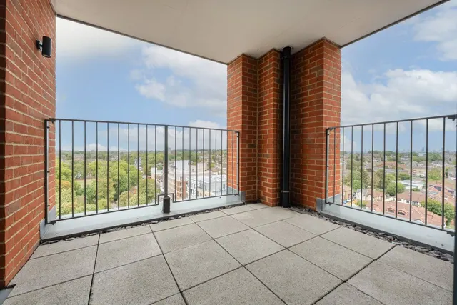 St Nicholas Way, Sutton, SM1, photo 3