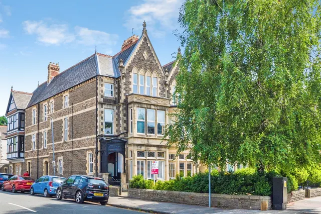 Cathedral Road, Cardiff, photo 1