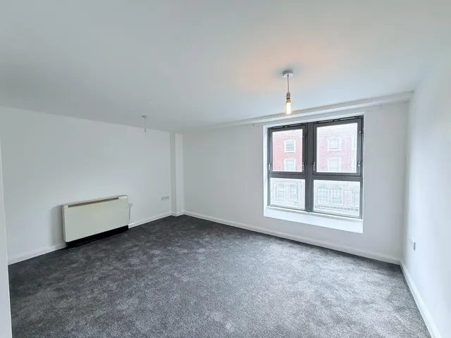 Photo 2 — Sheridan Court, Nottingham, NG1