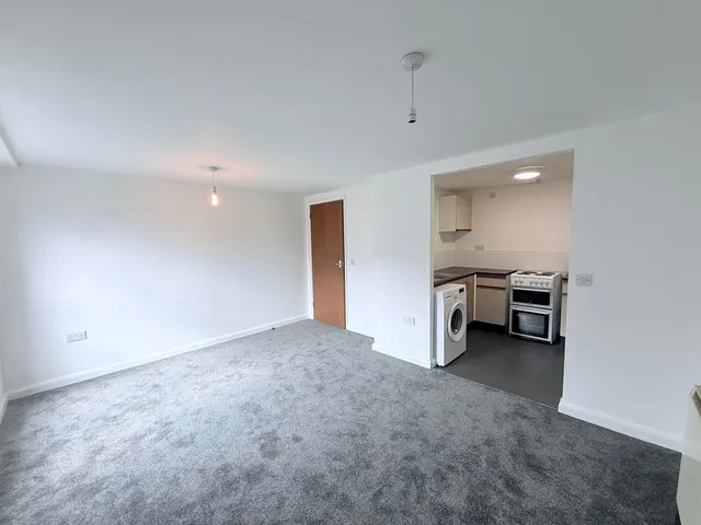 Sheridan Court, Nottingham, NG1, photo 1