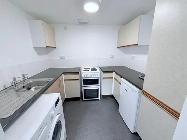 Photo 3 — Sheridan Court, Nottingham, NG1