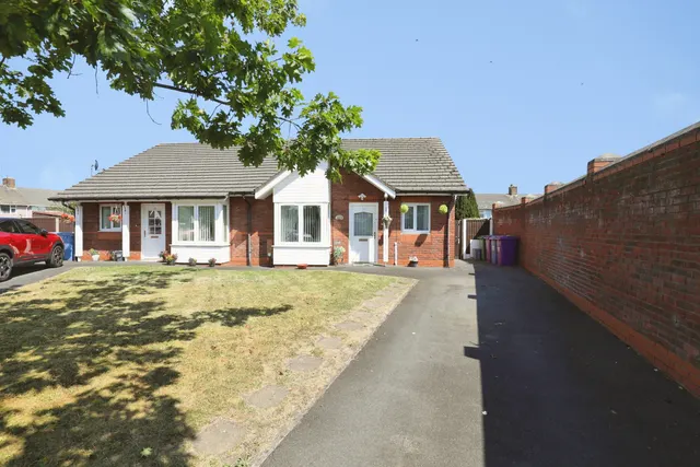 Wimbald Close, Liverpool, L25, photo 2