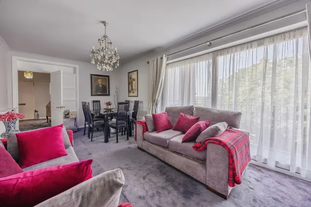 Photo 3 — Leigham Court Road, London, SW16