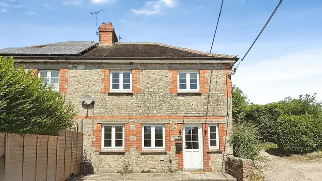 Longbridge Deverill, Warminster, photo 1