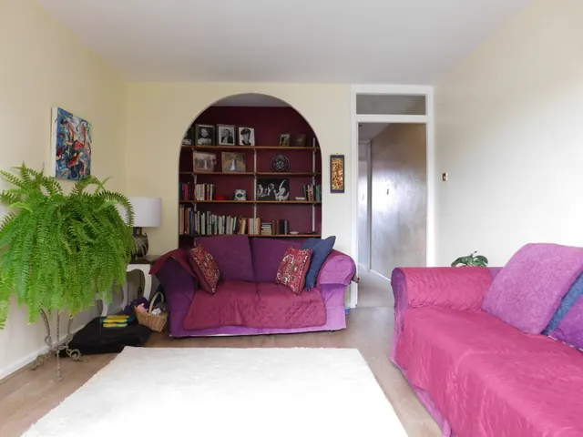 Allingham Close, London, W7, photo 3