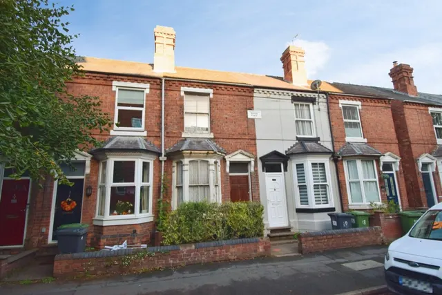 Crescent Road, Kidderminster, DY11, photo 1