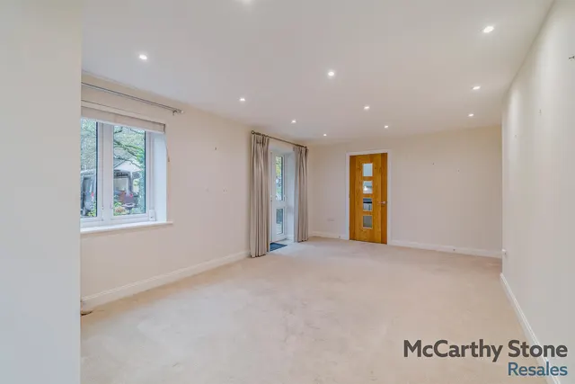 Bath Road, Devizes, SN10, photo 2